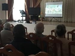 В ОБСУСО «Дом-интернате для ветеранов войны и труда «Лесное» прошел показ фильма «Свадьба в Малиновке».